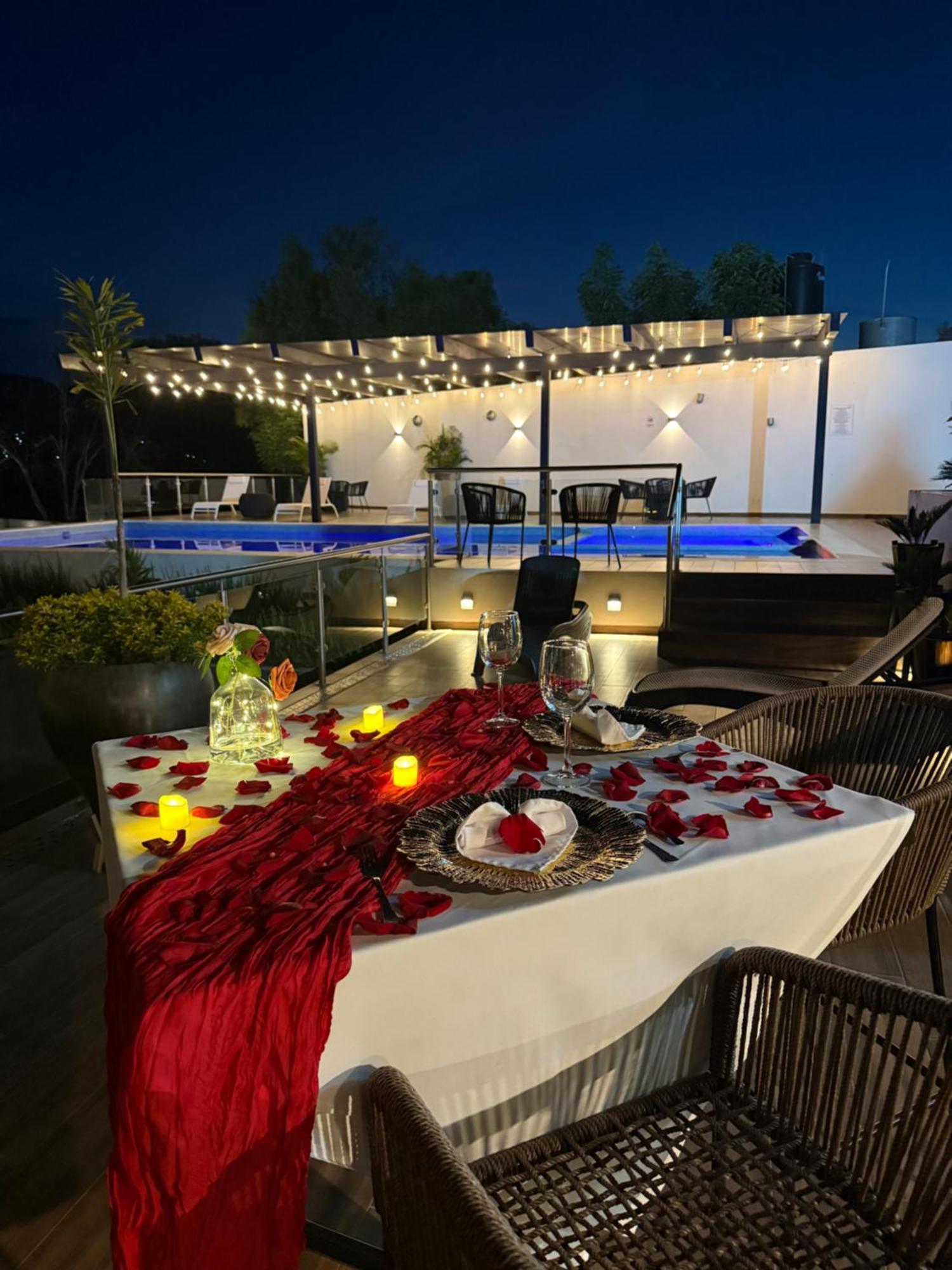 Hotel Cinco Diamantes Atotonilco El Alto 외부 사진